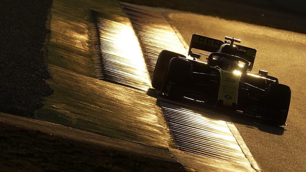 Cinque cose che abbiamo imparato dai test F1 a Barcellona... | Pirelli