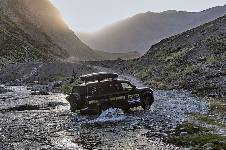 The Scorpion's journey: 25,000 km, 3 continents