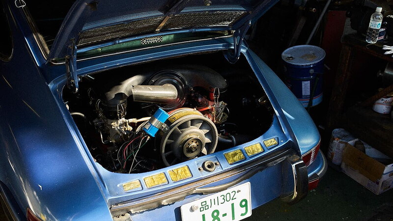 Old Porsche engnie