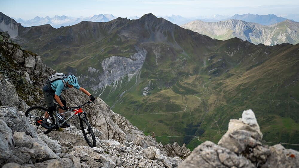 Credits: @nathhugesphoto