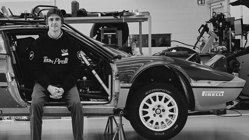 Eugenio Amos al fianco della Ferrari 308