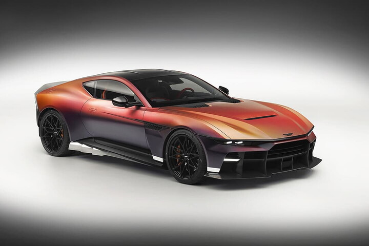 Cyber™ Tyre arriva sulla Aston Martin Valen